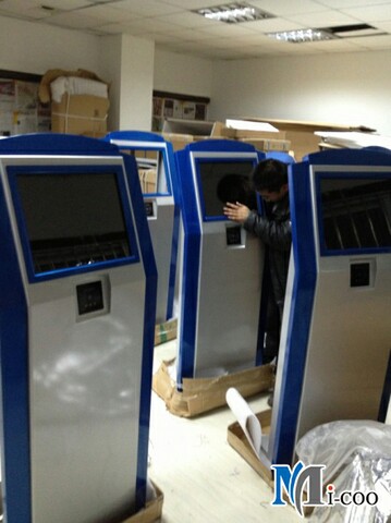 我公司成功交付連云港東?？h公安局觸摸查詢機(jī)19套